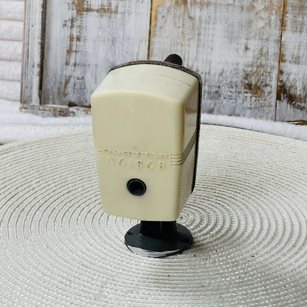 Boston Bulldog‎ Vintage Pencil Sharpener White Hopper Gray Hammertone Working